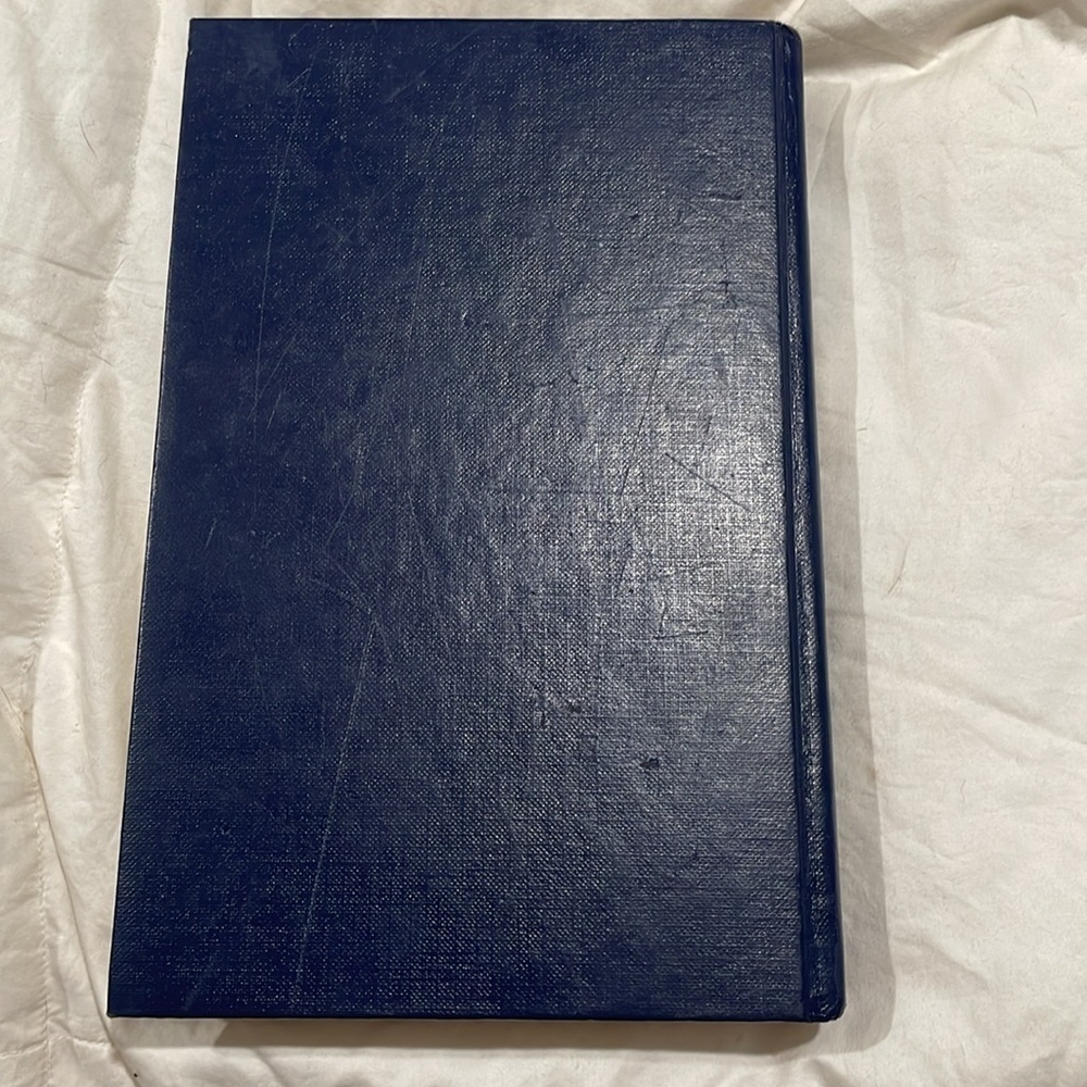 Des fleurs sur la neige book livre 2/20$ item - Picture 3 of 5